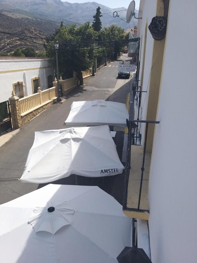 Pension La Fuente Abrucena Εξωτερικό φωτογραφία